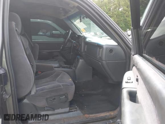 ✅ 2001 GMC Sierra 1500 SLE • VIN: 2GTEK19T011138937 • Лот: 42351471. Опубликован ранее на IAAI с пробегом 296 436 миль. Бесплатный доступ к архиву аукционных продаж из США и подробный отчёт об истории автомобиля на DreamBid. Изображение 5.