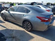 ✅ 2018 Nissan Altima SV • VIN: 1N4AL3AP4JC196734 • Лот: 43197318. Опубликован ранее на IAAI с пробегом 172 518 миль. Бесплатный доступ к архиву аукционных продаж из США и подробный отчёт об истории автомобиля на DreamBid. Изображение 3.