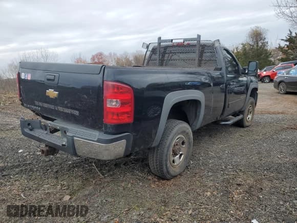 ✅ 2007 Chevrolet Silverado 2500HD 1LT • VIN: 1GCHK24K07E529613 • Lot: 86245915. Wystawiony na Copart z przebiegiem 145 363 mil. Bezpłatny archiwum sprzedaży aukcyjnych z USA i szczegółowy raport historii pojazdu na DreamBid. Zdjęcie 3.