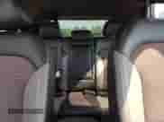 2011 Hyundai Tucson Limited z VIN KM8JU3AC0BU243785, wystawiony jako Copart lot #63823074 z przebiegiem Nie podano mil oraz Szkoda całkowita • Salvage title. Historia ofert i sprzedaży dostępna na DreamBid. Obrazek 10.