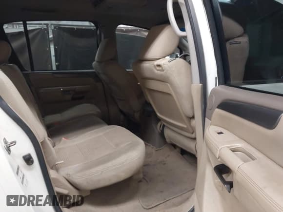 ✅ 2011 Nissan Armada SV • VIN: 5N1AA0ND3BN604947 • Lot: 43642284. Wystawiony na IAAI z przebiegiem 224 134 mil. Bezpłatny archiwum sprzedaży aukcyjnych z USA i szczegółowy raport historii pojazdu na DreamBid. Zdjęcie 8.