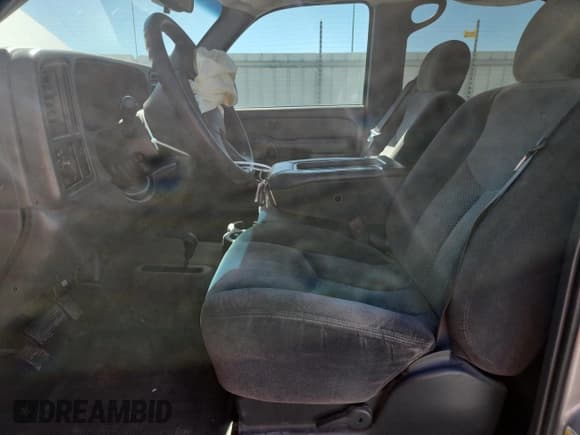 ✅ 2007 Chevrolet Silverado 1500 LS • VIN: 2GCEK13V471127474 • Lot: 81689825. Listed on Copart with 221,709 mi. Free auction sales archive from the USA and detailed vehicle history report at DreamBid. Image 7.