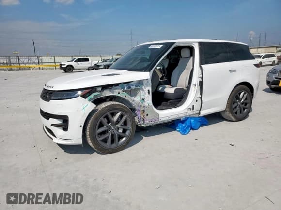 ✅ 2025 Land Rover Range Rover Sport Dynamic SE • VIN: SAL1L9E42SA423518 • Lot: 80709515. Wystawiony na Copart z przebiegiem 5 836 mil. Bezpłatny archiwum sprzedaży aukcyjnych z USA i szczegółowy raport historii pojazdu na DreamBid. Zdjęcie 1.