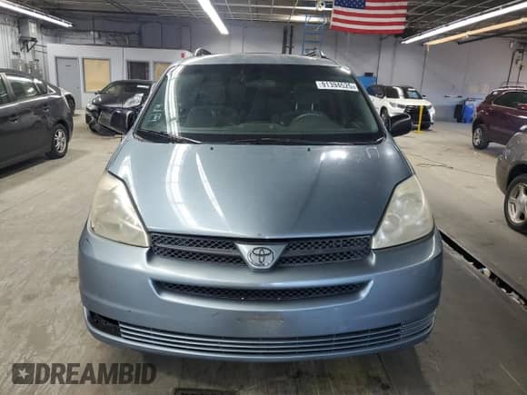 2005 Toyota Sienna LE z VIN 5TDZA23C45S222311, wystawiony jako Copart lot #91394525 z przebiegiem 296 789 mil mil oraz Czysty tytuł • Clean title. Historia ofert i sprzedaży dostępna na DreamBid. Obrazek 5.