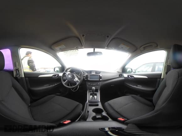 ✅ 2019 Nissan Sentra SV • VIN: 3N1AB7AP2KY343634 • Лот: 43211060. Опубликован ранее на IAAI с пробегом 70 352 миль. Бесплатный доступ к архиву аукционных продаж из США и подробный отчёт об истории автомобиля на DreamBid. Изображение 18.