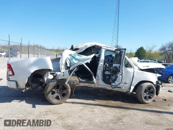 ✅ 2020 Ram 1500 Big Horn • VIN: 1C6RRFFG0LN283115 • Lot: 42211903. Listed on IAAI with 68,803 mi. Free auction sales archive from the USA and detailed vehicle history report at DreamBid. Image 13.