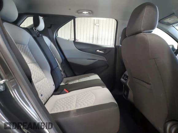 ✅ 2020 Chevrolet Equinox LS • VIN: 3GNAXSEV7LS655745 • Лот: 91422965. Опубликован ранее на Copart с пробегом 38 847 миль. Бесплатный доступ к архиву аукционных продаж из США и подробный отчёт об истории автомобиля на DreamBid. Изображение 11.