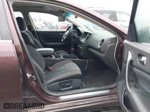 ✅ 2014 Nissan Maxima SV • VIN: 1N4AA5AP0EC457865 • Lot: 43876116. Listed on IAAI with 178,391 mi. Free auction sales archive from the USA and detailed vehicle history report at DreamBid. Image 5.