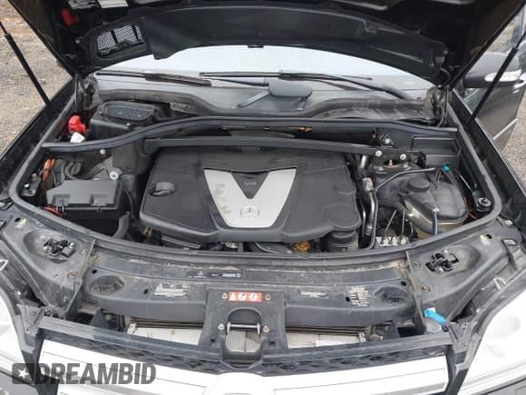 ✅ 2007 Mercedes-Benz GL 450 • VIN: 4JGBF22E97A243575 • Lot: 42009876. Listed on IAAI with 178,680 mi. Free auction sales archive from the USA and detailed vehicle history report at DreamBid. Image 10.