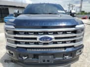 ✅ 2023 Ford F-350 XL • VIN: 1FT8W3BM0PED96768 • Lot: 58496885. Wystawiony na Copart z przebiegiem 55 376 mil. Bezpłatny archiwum sprzedaży aukcyjnych z USA i szczegółowy raport historii pojazdu na DreamBid. Zdjęcie 5.