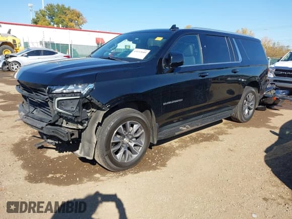✅ 2022 Chevrolet Suburban LT • VIN: 1GNSKCKD1NR285046 • Lot: 43532689. Listed on IAAI with 133,986 mi. Free auction sales archive from the USA and detailed vehicle history report at DreamBid. Image 19.
