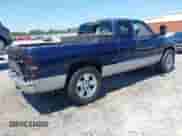 2000 Dodge 1500 with VIN 3B7HC12Z2YG122832, listed as a IAAI auction lot 43090698 with 239,655 mi miles and . Bid and sale history available at DreamBid. Image 4.