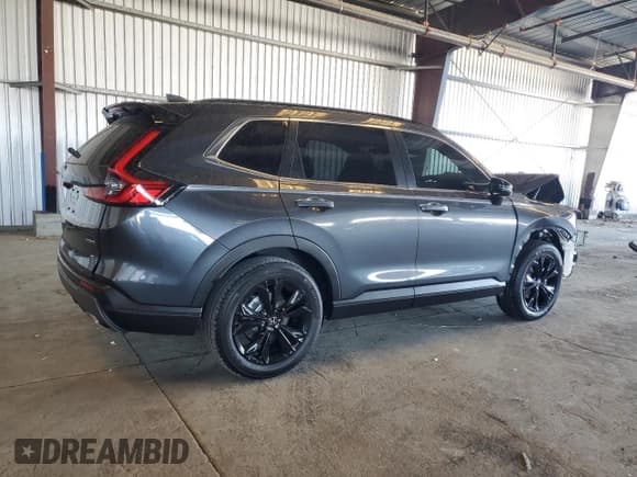 ✅ 2025 Honda CR-V Sport Touring • VIN: 7FARS6H98SE087453 • Lot: 85586165. Listed on Copart with 3,675 mi. Free auction sales archive from the USA and detailed vehicle history report at DreamBid. Image 3.