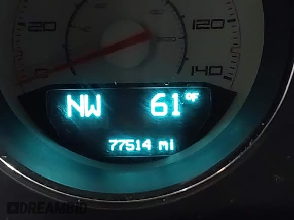 ✅ 2014 Dodge Challenger Rallye Redline • VIN: 2C3CDYAG6EH183262 • Lot: 42325141. Wystawiony na IAAI z przebiegiem 77 514 mil. Bezpłatny archiwum sprzedaży aukcyjnych z USA i szczegółowy raport historii pojazdu na DreamBid. Zdjęcie 7.