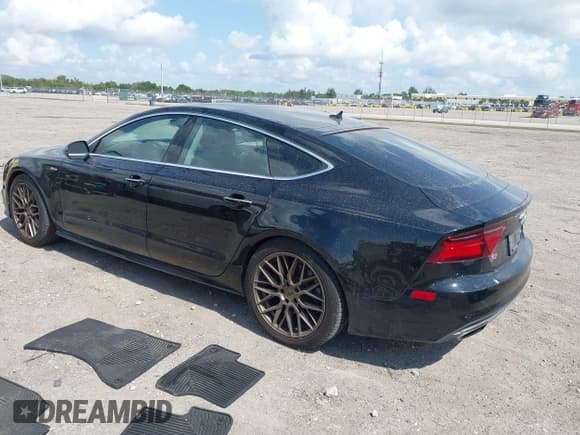 ✅ 2016 Audi A7 Premium Plus • VIN: WAUWGAFCXGN018982 • Lot: 42152918. Listed on IAAI with 222,518 mi. Free auction sales archive from the USA and detailed vehicle history report at DreamBid. Image 3.