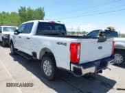 ✅ 2024 Ford F-250 XL • VIN: 1FT7W2BT9RED57676 • Lot: 42593411. Wystawiony na IAAI z przebiegiem 40 438 mil. Bezpłatny archiwum sprzedaży aukcyjnych z USA i szczegółowy raport historii pojazdu na DreamBid. Zdjęcie 14.