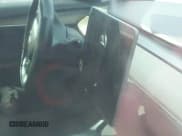 ✅ 2021 Tesla Model 3 Standard Range Plus • VIN: 5YJ3E1EAXMF088276 • Lot: 42932841. Wystawiony na IAAI z przebiegiem Nie podano. Bezpłatny archiwum sprzedaży aukcyjnych z USA i szczegółowy raport historii pojazdu na DreamBid. Zdjęcie 16.