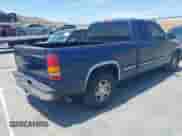 ✅ 2001 Chevrolet Silverado 1500 LT • VIN: 1GCEC19T61Z324941 • Lot: 42094622. Wystawiony na IAAI z przebiegiem 192 814 mil mil. Skorzystaj z bezpłatnego archiwum sprzedaży aukcyjnych z USA i zobacz szczegółowy raport historii pojazdu na DreamBid. Zdjęcie 4.