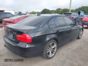 ✅ 2010 BMW 3 Series 328i • VIN: WBAPH7C51AE129843 • Lot: 42698688. Wystawiony na IAAI z przebiegiem 180 262 mil. Bezpłatny archiwum sprzedaży aukcyjnych z USA i szczegółowy raport historii pojazdu na DreamBid. Zdjęcie 4.