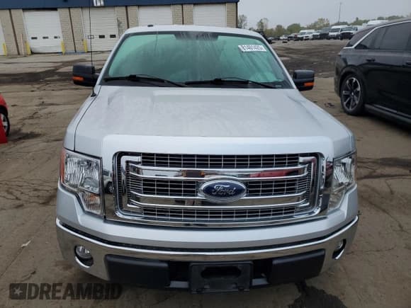 ✅ 2013 Ford F-150 XLT • VIN: 1FTEW1CM2DFD47521 • Лот: 81401425. Опубликован ранее на Copart с пробегом 53 639 миль. Бесплатный доступ к архиву аукционных продаж из США и подробный отчёт об истории автомобиля на DreamBid. Изображение 5.