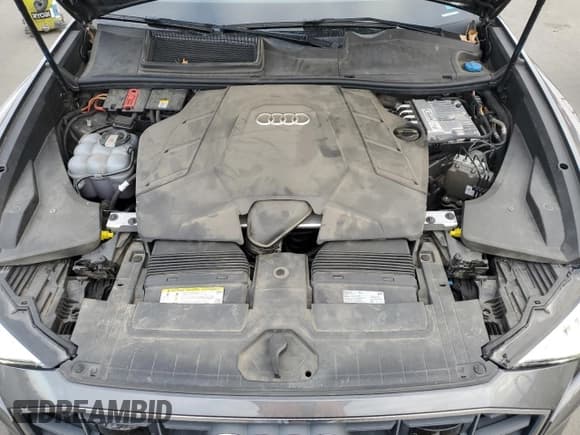 ✅ 2019 Audi Q8 Prestige • VIN: WA1CVAF13KD029177 • Лот: 92120005. Опубликован ранее на Copart с пробегом 50 307 миль. Бесплатный доступ к архиву аукционных продаж из США и подробный отчёт об истории автомобиля на DreamBid. Изображение 12.