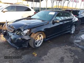 ✅ 2013 Mercedes-Benz E 350 Luxury • VIN: WDDHF8JB4DA754279 • Lot: 43703353. Wystawiony na IAAI z przebiegiem 94 866 mil. Bezpłatny archiwum sprzedaży aukcyjnych z USA i szczegółowy raport historii pojazdu na DreamBid. Zdjęcie 2.