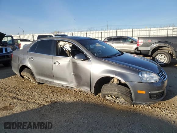 ✅ 2006 Volkswagen Jetta 1.9L TDI • VIN: 3VWDT71K46M777401 • Lot: 90987835. Listed on Copart with 291,426 mi. Free auction sales archive from the USA and detailed vehicle history report at DreamBid. Image 4.