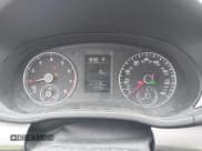 ✅ 2012 Volkswagen Passat S • VIN: 1VWAP7A31CC086856 • Lot: 42504779. Wystawiony na IAAI z przebiegiem 237 391 mil. Bezpłatny archiwum sprzedaży aukcyjnych z USA i szczegółowy raport historii pojazdu na DreamBid. Zdjęcie 7.