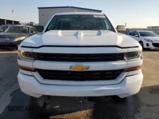 ✅ 2017 Chevrolet Silverado 1500 Custom • VIN: 1GCRCPEH8HZ318400 • Лот: 63022474. Опубликован ранее на Copart с пробегом 59 521 миль. Бесплатный доступ к архиву аукционных продаж из США и подробный отчёт об истории автомобиля на DreamBid. Изображение 5.
