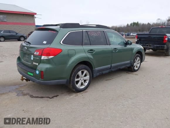 ✅ 2013 Subaru Outback Premium • VIN: 4S4BRCBC9D3266947 • Лот: 43765319. Опубликован ранее на IAAI с пробегом 168 991 миль. Бесплатный доступ к архиву аукционных продаж из США и подробный отчёт об истории автомобиля на DreamBid. Изображение 4.