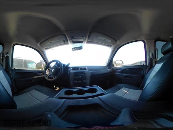 ✅ 2011 Chevrolet Tahoe Commercial • VIN: 1GNLC2E08BR172212 • Lot: 43362402. Wystawiony na IAAI z przebiegiem 142 028 mil. Bezpłatny archiwum sprzedaży aukcyjnych z USA i szczegółowy raport historii pojazdu na DreamBid. Zdjęcie 18.