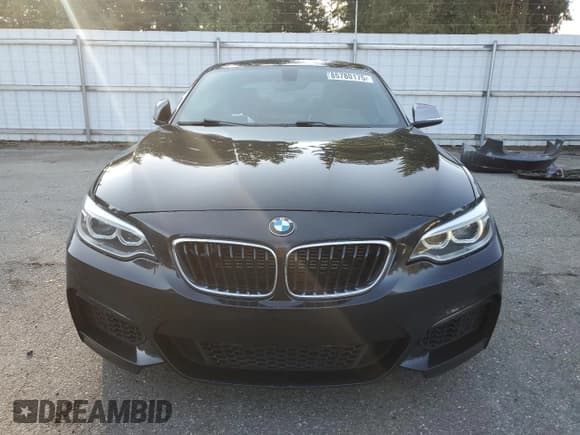 ✅ 2015 BMW 2 Series M235i xDrive • VIN: WBA1J9C56FVX99272 • Lot: 85780175. Listed on Copart with 107,775 mi. Free auction sales archive from the USA and detailed vehicle history report at DreamBid. Image 5.