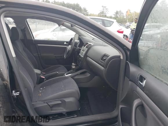 ✅ 2007 Volkswagen Jetta • VIN: 3VWGG71K67M140089 • Лот: 42173711. Опубликован ранее на IAAI с пробегом 87 760 миль. Бесплатный доступ к архиву аукционных продаж из США и подробный отчёт об истории автомобиля на DreamBid. Изображение 5.