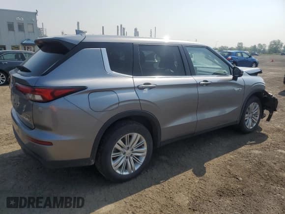 ✅ 2023 Mitsubishi Outlander • VIN: JA4T5TA94PZ622131 • Lot: 92366405. Listed on Copart with 54,442 mi. Free auction sales archive from the USA and detailed vehicle history report at DreamBid. Image 3.