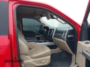 ✅ 2017 Ford F-250 Lariat • VIN: 1FT7W2B65HEF12104 • Lot: 41503624. Wystawiony na IAAI z przebiegiem Nie podano. Bezpłatny archiwum sprzedaży aukcyjnych z USA i szczegółowy raport historii pojazdu na DreamBid. Zdjęcie 5.