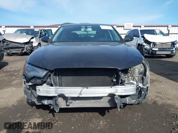 ✅ 2014 Audi A6 • VIN: WAUFMBFC2EN031799 • Лот: 41749421. Опубликован ранее на IAAI с пробегом 98 528 миль. Бесплатный доступ к архиву аукционных продаж из США и подробный отчёт об истории автомобиля на DreamBid. Изображение 12.