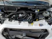 ✅ 2023 Ford Transit Passenger XL • VIN: 1FBAX2X86PKB35851 • Lot: 71126324. Wystawiony na Copart z przebiegiem 8 402 mil. Bezpłatny archiwum sprzedaży aukcyjnych z USA i szczegółowy raport historii pojazdu na DreamBid. Zdjęcie 12.