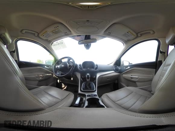 ✅ 2013 Ford Escape SEL • VIN: 1FMCU9HX6DUB14053 • Lot: 42361297. Wystawiony na IAAI z przebiegiem 144 861 mil. Bezpłatny archiwum sprzedaży aukcyjnych z USA i szczegółowy raport historii pojazdu na DreamBid. Zdjęcie 18.