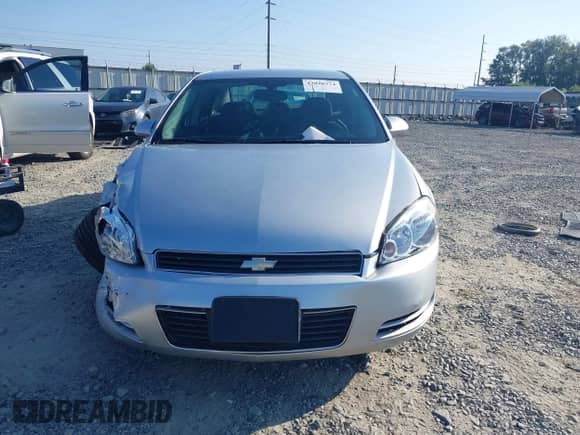 2009 Chevrolet Impala LS z VIN 2G1WB57KX91284546, wystawiony jako IAAI lot #43020374 z przebiegiem 161 178 mil mil oraz . Historia ofert i sprzedaży dostępna na DreamBid. Obrazek 12.