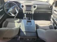 ✅ 2014 Toyota Tundra SR5 • VIN: 5TFEY5F16EX156005 • Lot: 91463385. Wystawiony na Copart z przebiegiem 238 087 mil. Bezpłatny archiwum sprzedaży aukcyjnych z USA i szczegółowy raport historii pojazdu na DreamBid. Zdjęcie 8.