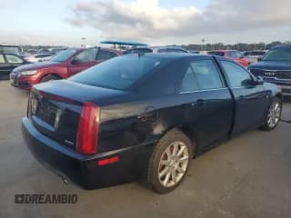 ✅ 2007 Cadillac STS • VIN: 1G6DC67A270114668 • Лот: 76119044. Опубликован ранее на Copart с пробегом Не указан. Бесплатный доступ к архиву аукционных продаж из США и подробный отчёт об истории автомобиля на DreamBid. Изображение 3.