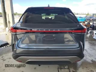 ✅ 2024 Lexus RX 350 Premium Plus • VIN: 2T2BAMBA6RC031951 • Lot: 81593825. Wystawiony na Copart z przebiegiem 4 777 mil. Bezpłatny archiwum sprzedaży aukcyjnych z USA i szczegółowy raport historii pojazdu na DreamBid. Zdjęcie 6.