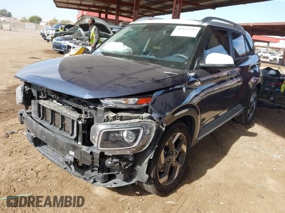 ✅ 2021 Hyundai Venue SEL • VIN: KMHRC8A36MU127402 • Lot: 41525537. Listed on IAAI with 88,665 mi. Free auction sales archive from the USA and detailed vehicle history report at DreamBid. Image 18.