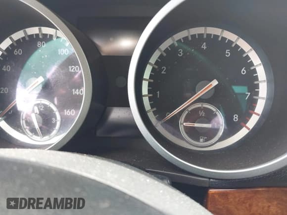 ✅ 2009 Mercedes-Benz SLK 350 • VIN: WDBWK58F19F190541 • Lot: 42464400. Listed on IAAI with 109,484 mi. Free auction sales archive from the USA and detailed vehicle history report at DreamBid. Image 7.