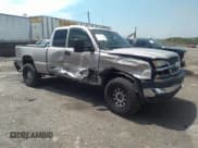 ✅ 2004 Chevrolet Silverado 2500HD LS • VIN: 1GCHK29224E249020 • Лот: 39827827. Опубликован ранее на IAAI с пробегом 266 564 миль. Бесплатный доступ к архиву аукционных продаж из США и подробный отчёт об истории автомобиля на DreamBid. Изображение 1.
