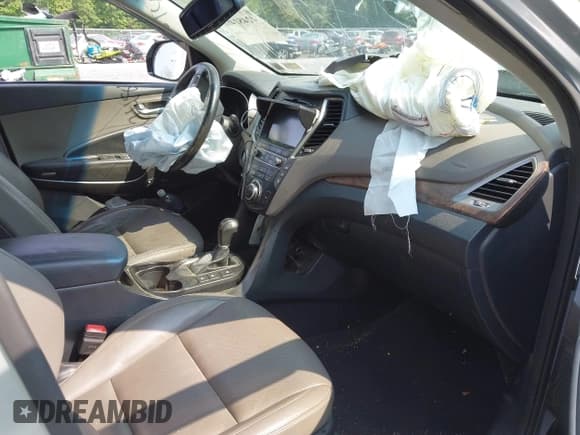 ✅ 2017 Hyundai Santa Fe Limited Ultimate • VIN: KM8SR4HF3HU246846 • Лот: 42481480. Опубликован ранее на IAAI с пробегом 173 257 миль. Бесплатный доступ к архиву аукционных продаж из США и подробный отчёт об истории автомобиля на DreamBid. Изображение 5.