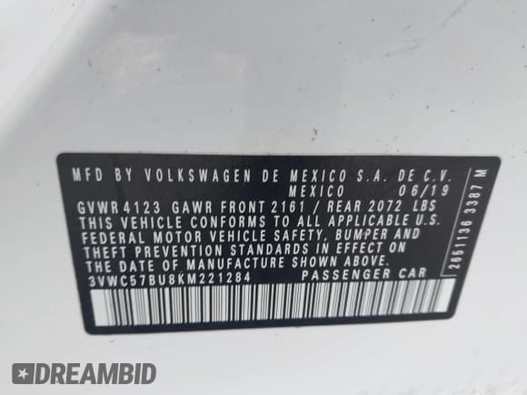 ✅ 2019 Volkswagen Jetta S • VIN: 3VWC57BU8KM221284 • Lot: 43546247. Wystawiony na IAAI z przebiegiem 94 283 mil. Bezpłatny archiwum sprzedaży aukcyjnych z USA i szczegółowy raport historii pojazdu na DreamBid. Zdjęcie 9.