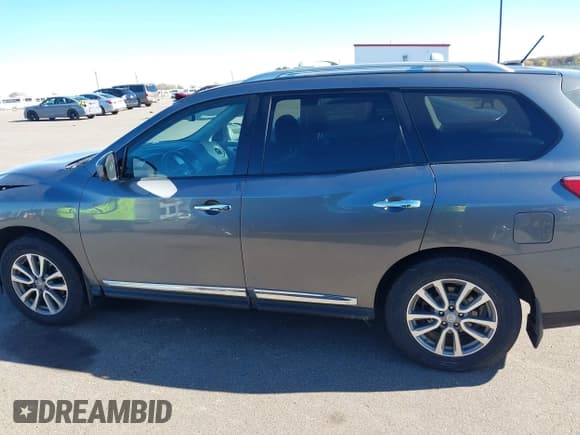 ✅ 2016 Nissan Pathfinder SV • VIN: 5N1AR2MM8GC658477 • Лот: 43593185. Опубликован ранее на IAAI с пробегом 110 180 миль. Бесплатный доступ к архиву аукционных продаж из США и подробный отчёт об истории автомобиля на DreamBid. Изображение 15.