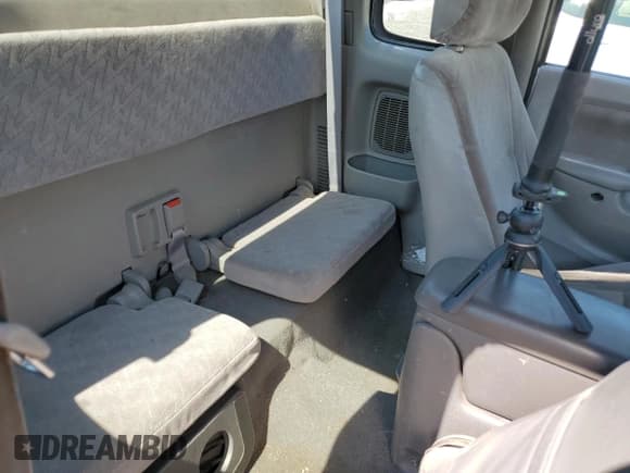 ✅ 2004 Toyota Tacoma • VIN: 5TEVL52N64Z308413 • Lot: 70221565. Listed on Copart with 338,786 mi. Free auction sales archive from the USA and detailed vehicle history report at DreamBid. Image 10.