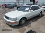 ✅ 1992 Lexus LS • VIN: JT8UF11E7N0113403 • Lot: 42483040. Wystawiony na IAAI z przebiegiem 211 951 mil. Bezpłatny archiwum sprzedaży aukcyjnych z USA i szczegółowy raport historii pojazdu na DreamBid. Zdjęcie 2.